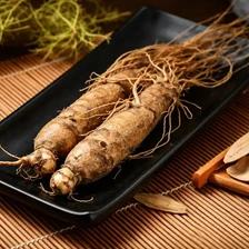 Whole ginseng roots